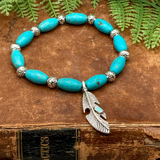 Turquoise Simulant Stretch Bracelet