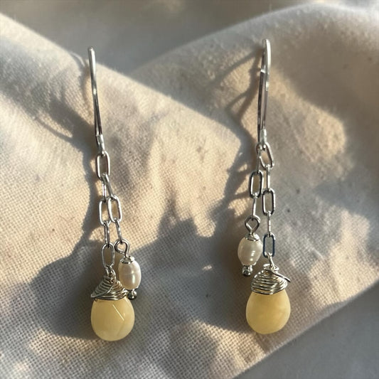Blakeley Lane Jewelry dangling chain drop earrings with pale yellow teardrop gemstones and freshwater pearls in silver